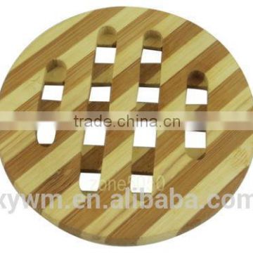 Set of heat-insulated bamboo cup coaster with holder