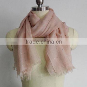 16HLC8024 Ladies fashion scarf with rhinstones