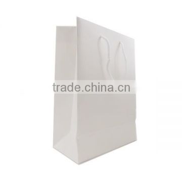 High quality fashion draw string paper bag for cloth