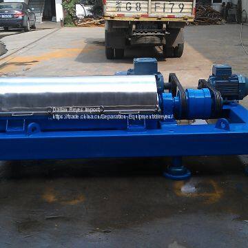 Quality-Assured Widely Use Sludge Dewatering Decanter Centrifuge photo-3