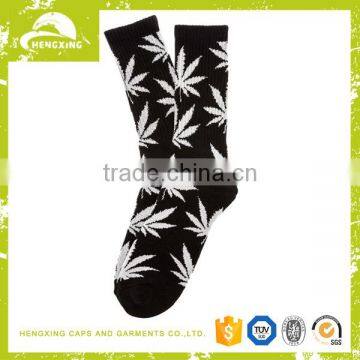 Cheap Wholesale Custom Logo Cotton Socks photo-2