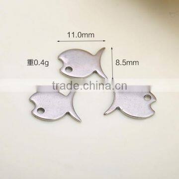 Cute fish design stainless steel charm tags custom own logo fish steel charms for bracelets 2016