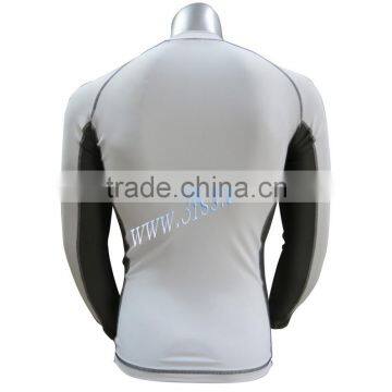 Men Heat Stransfer Logo Print Rash Guard Wtih UPF 50+ photo-2