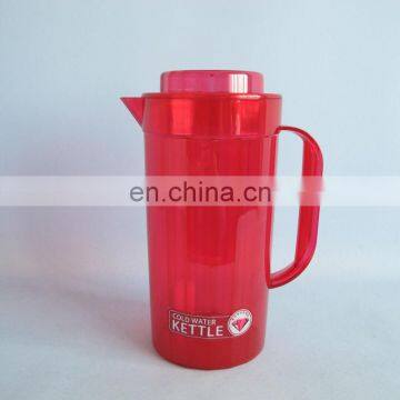 2L transparent ruby jug