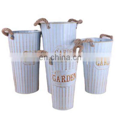 New Design Wholesale Home Decorative Floor Garden Plants Antique White Large Metal Stand Painting Flower Pots With Hemp Handle Flower Vase