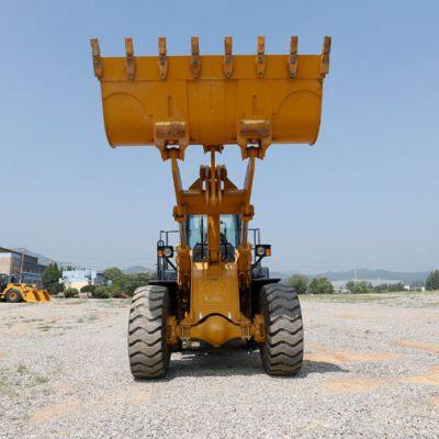 Hot Sale Earth-Moving Machinery 6Ton Wheel Loader SEM668D With 2.9-5.5m3 Bucket photo-6