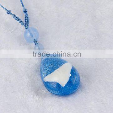 Colorful Shark Teeth Resin Crystal Necklace photo-3