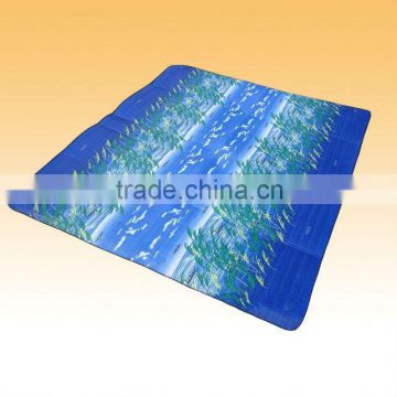 Foldable fabric beach mats