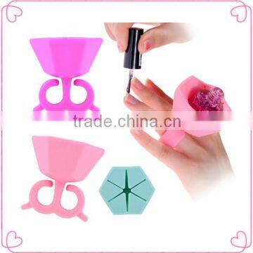 New hot sale wearable silicone nail polish holder                        
                                                Quality Choice