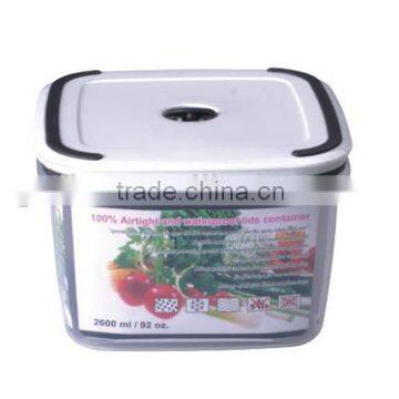 100% airtight and waterproof food storage container