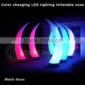 Color changing LED lighted curved Inflatable cone for party stage decoration LED Inflatable cone ox horn decorative inflatable