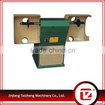 Gross type shoe sole roughing machine