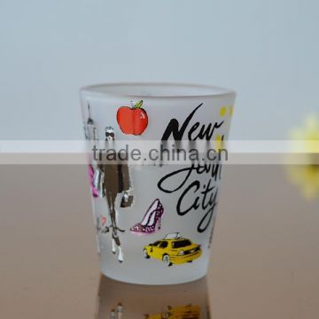 Small glass for drinking alcohol shot glass cup for sale