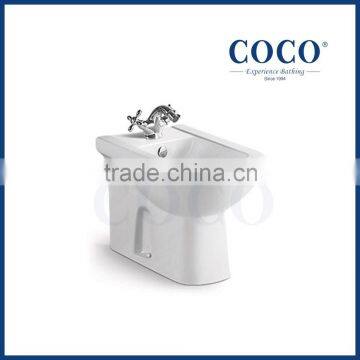 K-F7004 Ceramic Sanitary Ware Vertical Spray Bidet