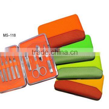 Hot Customized design branded green manicure set