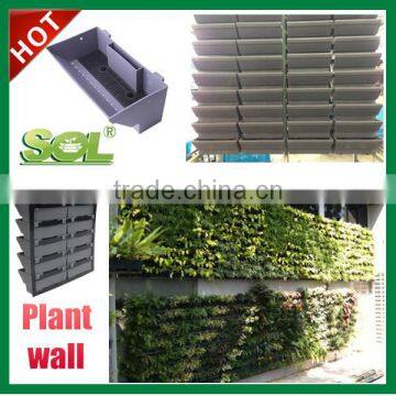 Green Wall Flower Pots