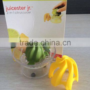 2016 Wholesale Food Grade Plastic Kitchen Utensil Lemon Squeezer Jucer photo-2