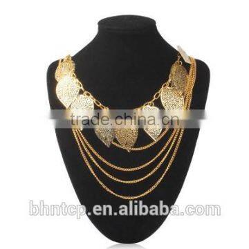 Jewelry Gift Fashion Bohemia Style Leaves Pendant Necklace Jewelry Neck Decor for Ladies (Golden)