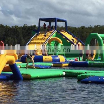 Cheap Popular And Crazy Water Theme Inflatable Amusement Park