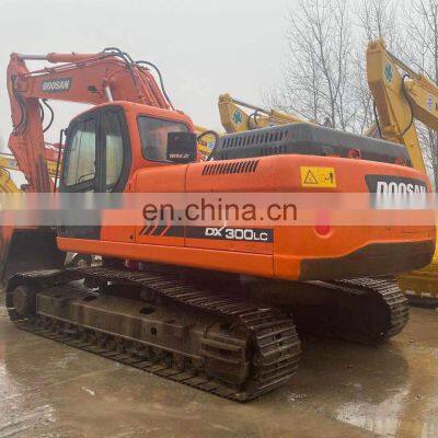 Doosan construction machinery dx300lc-7 excavator , Doosan original made digging machine , Doosan equipments for sale