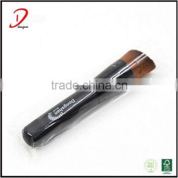 Custom Black Wooden Handle Synthetic Hair Foundation Brush