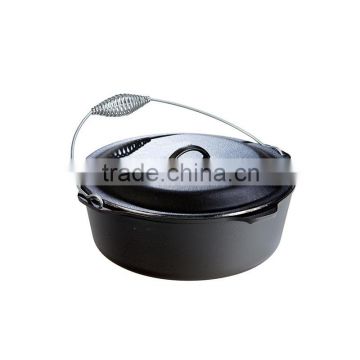 Lodge quality Cast Iron Camping Oven