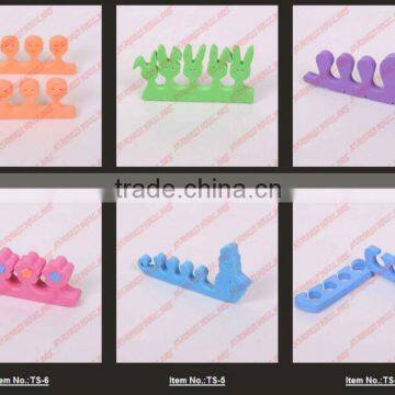 new cute design Environment purple color high quality nail polish toe separators #776341