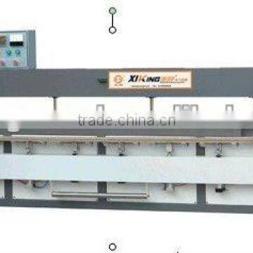 Semi-automatic forming after overlock machine