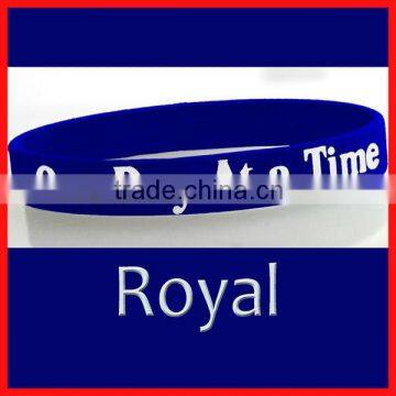 Customized Free debossed silicon wristband cheap for promotional,bulk cheap silicone wristband