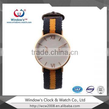 China Wholesale Fashional Nylon Band Cheap Gift Stainless steel Watches for Couple