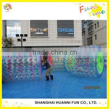 2015 Newly Design TPU 0.8mm Inflatable Water Walking Roller Ball Price photo-2