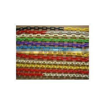 Plastic barrier chain