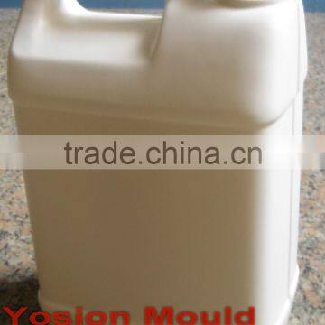 Jerrycan mould