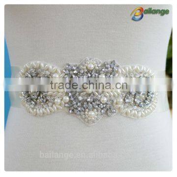 fashion dresses guipure Wedding dress Handmade Bride Clear Crystal Rhinestone Trim for Dresses Decoration