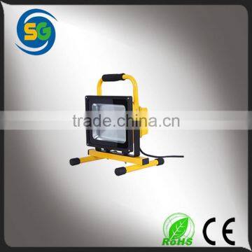 2015 New Portable Outdoor Waterproof Cob Rechargeable Led Floodlight 30w photo-2