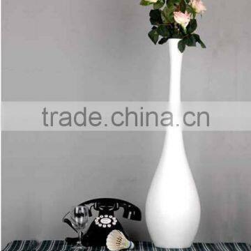 Wholesale Decorative Standing Fibreglass Lacquered Vase photo-2