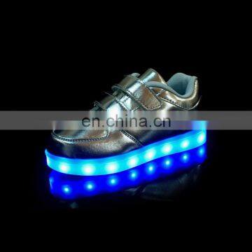 Factory Wholesale Led USB Charge Shoes Children Kids Casual Shoes Led Sneakers for Boys Girls photo-4