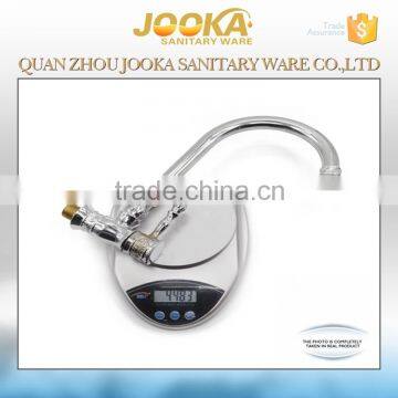 Factory Saler Zinc Kitchen Sink Wall in Kitchen Faucet