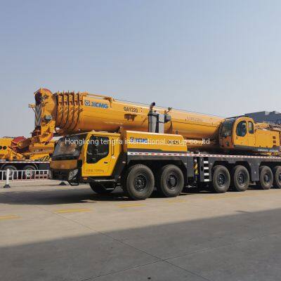 XCMG 220 Ton QAY220 Truck Crane