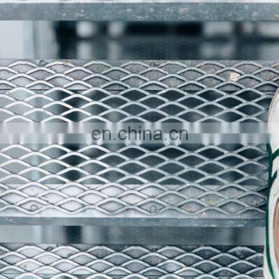 Chinese Factory High Quality Expanded Metal Mesh Protection Walkway Stairs photo-5