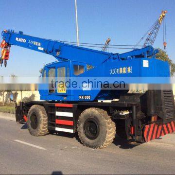 Used Kato 30 Ton Rough Terrain Crane KR-300