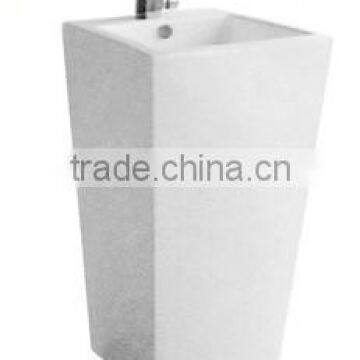 Ceramic one-piece pedestal basin