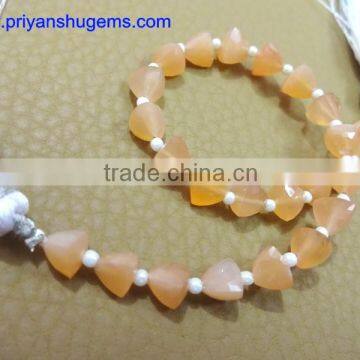 Peach Moonstone Faceted 6*6 mm 32 Cts Trillion Straight Drilled 6 Inches Strand Length Natural Loos Gemstones photo-4