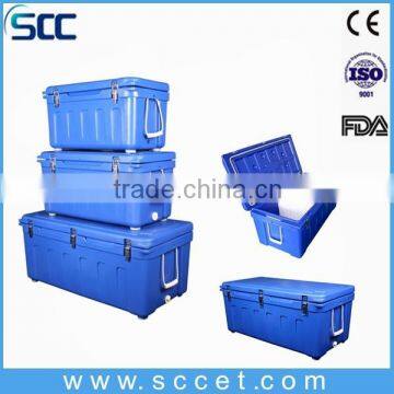 121Liter Portable Plastic cooler with carry handles