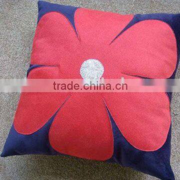 Compound velvet cushion of mixed colors