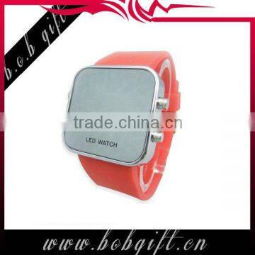 2014 Popular Cheap Fashsion LED Silicone Watch With Mirror