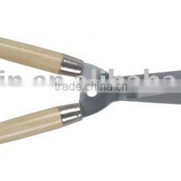 wooden handle shear