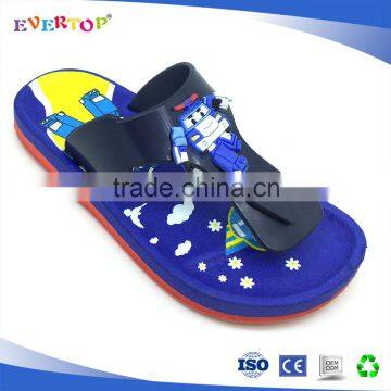 2017 OEM custom EVA slippers stock wholesale cute robot flip flops pvc upper slide eva injection slippers