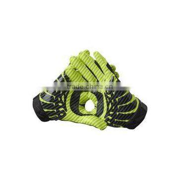 AMERICAN FOOTBALL GLOVES 830