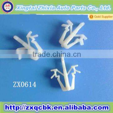 Exterior Parts Wholesale White Car Clips Mounting Clips, Plastic Car Window Clips, Grille Clip for Auto Clips